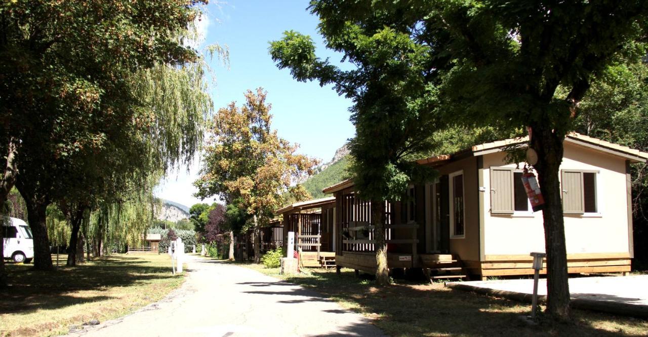 Camping Du Lac Saint-Julien-du-Verdon Exterior photo